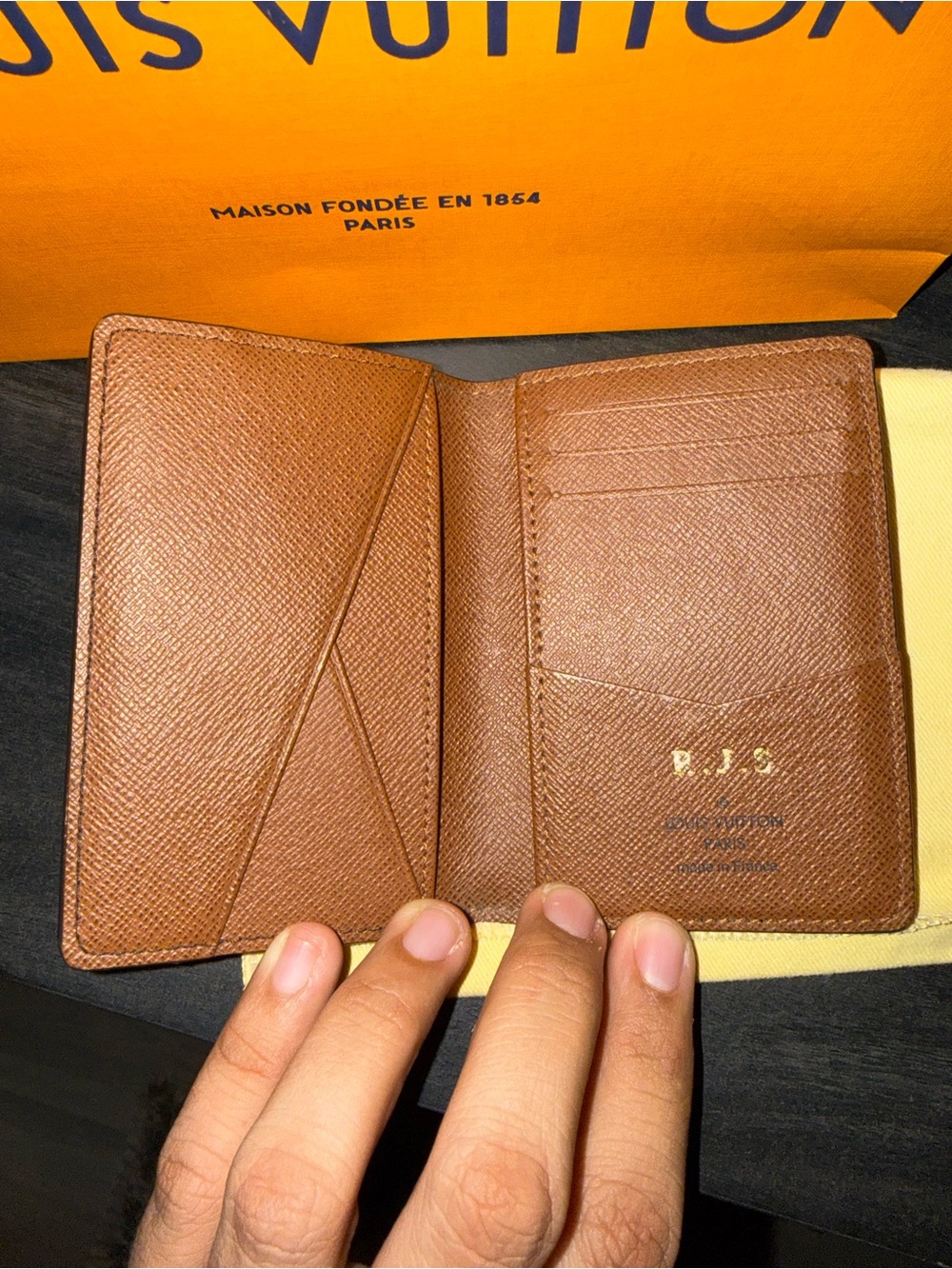 Louis Vuitton Monogram Pocket Organizer - Picture 5 of 9